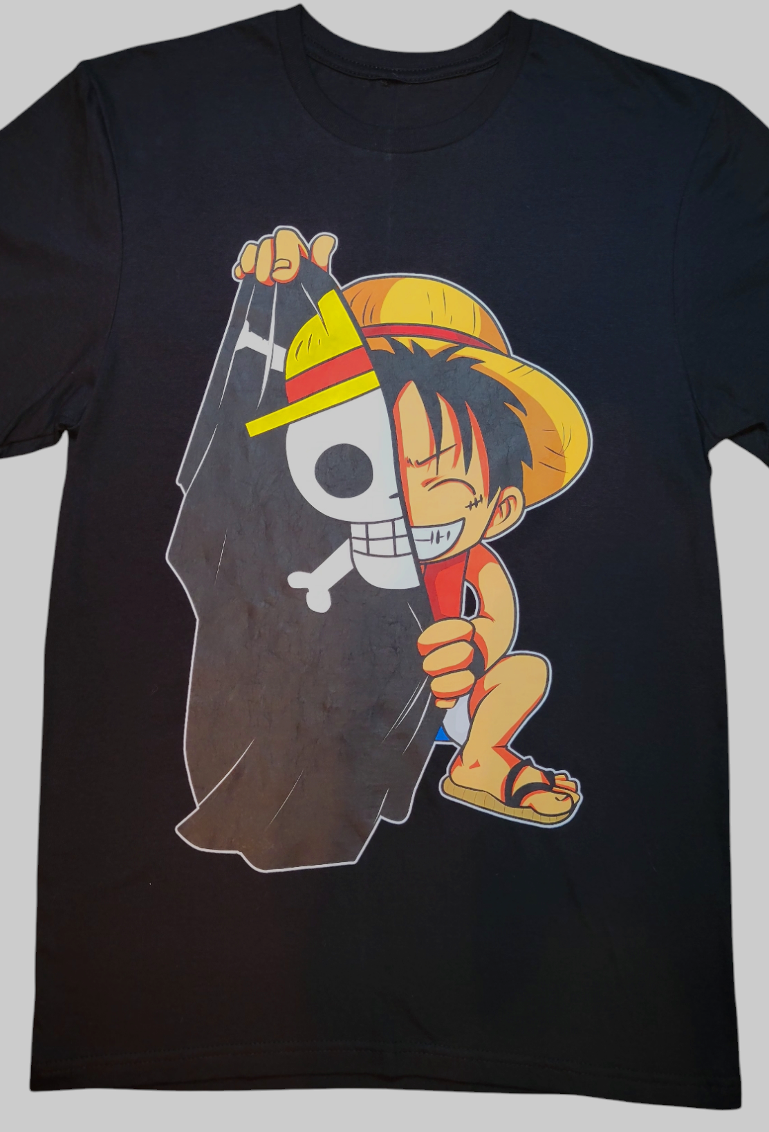 Kid Luffy With Flag, T-shirt.